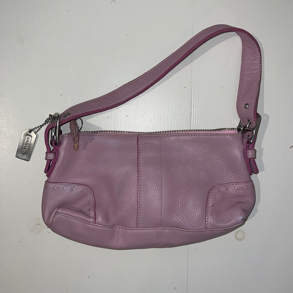 Trendy 2000s buckle Coach Purse